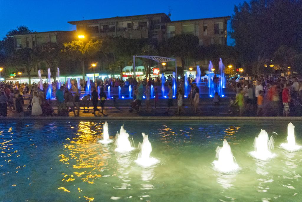 Appartamenti Sole Bibione Buitenkant foto